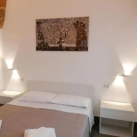 Petra Rossa Affittacamere Pensionat
