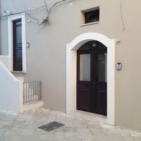 Petra Rossa Affittacamere 3* Mesagne